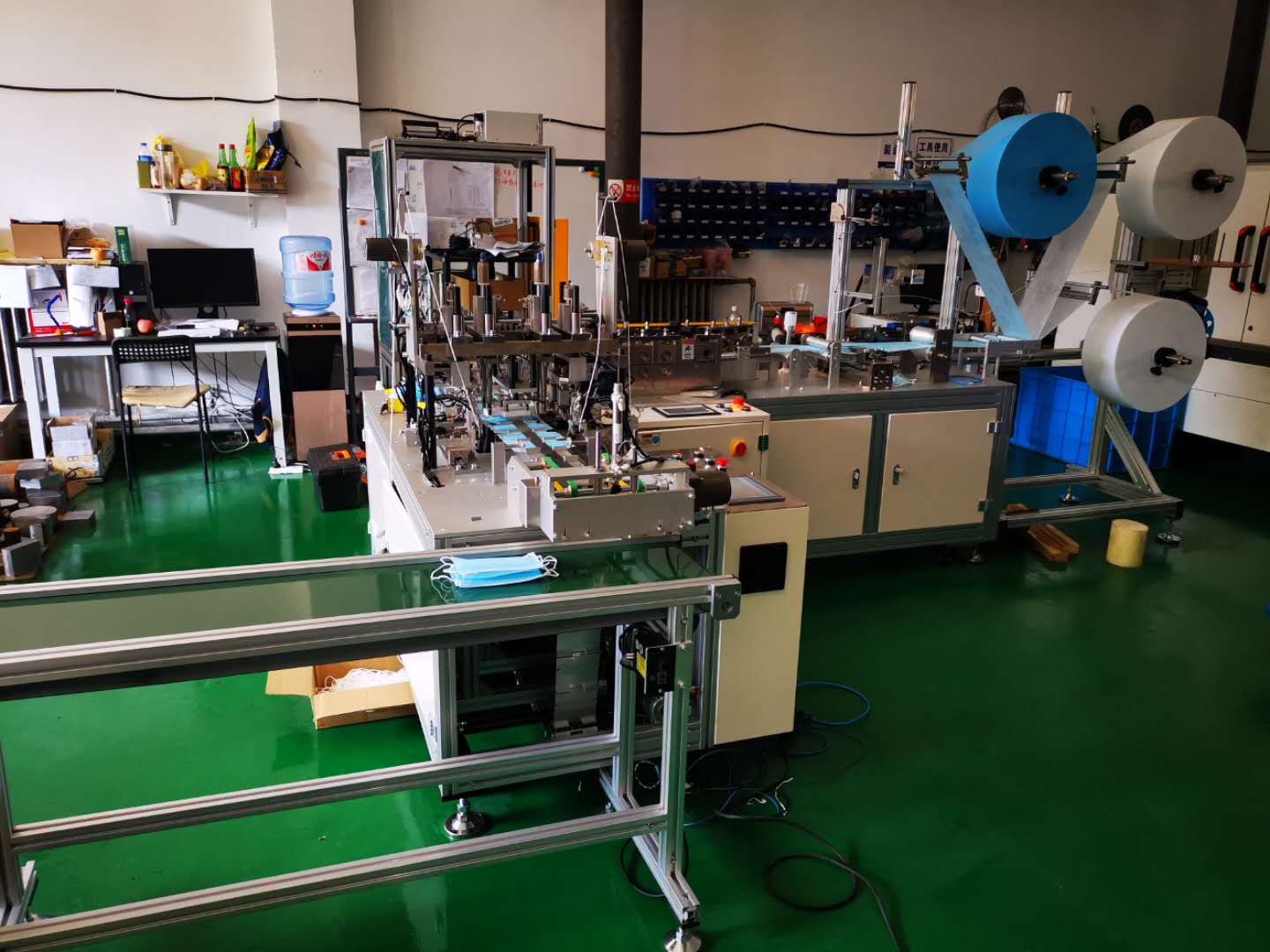 全自动一拖一平面口罩机