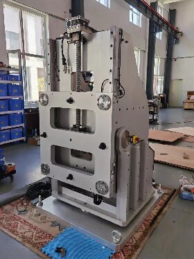 三维重载光学调整架