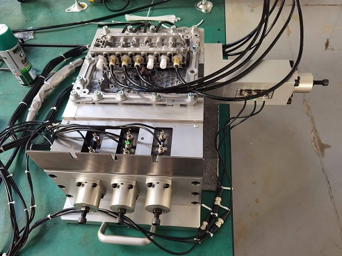 离合器气缸测试工装